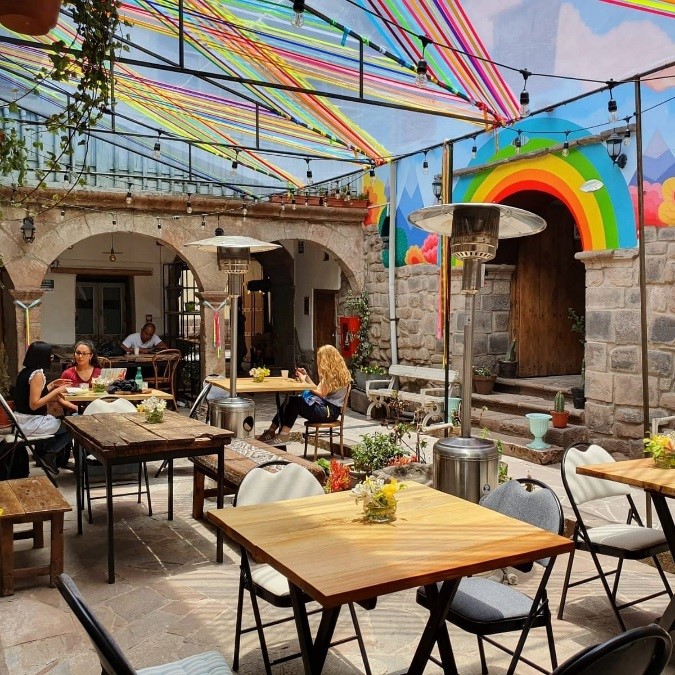Accommodations 5 Three Monkeys Coffee